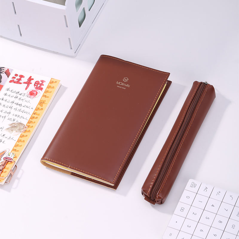 得力SZ600學(xué)生手賬專業(yè)款-48K-190mm*105mm-30張-3冊(cè)(棕)